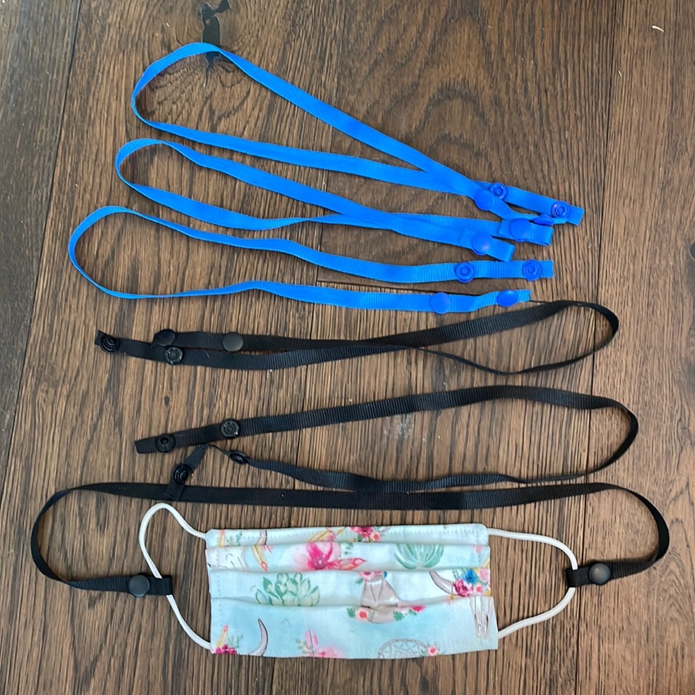 6 Face Mask Friends/Lanyards/Keepers